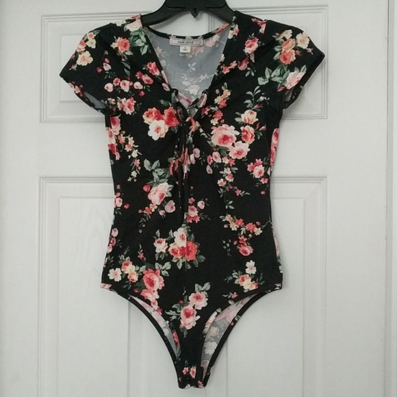 Adam Levine Collection Tops - NWOT Adam Levine Floral Bodysuit